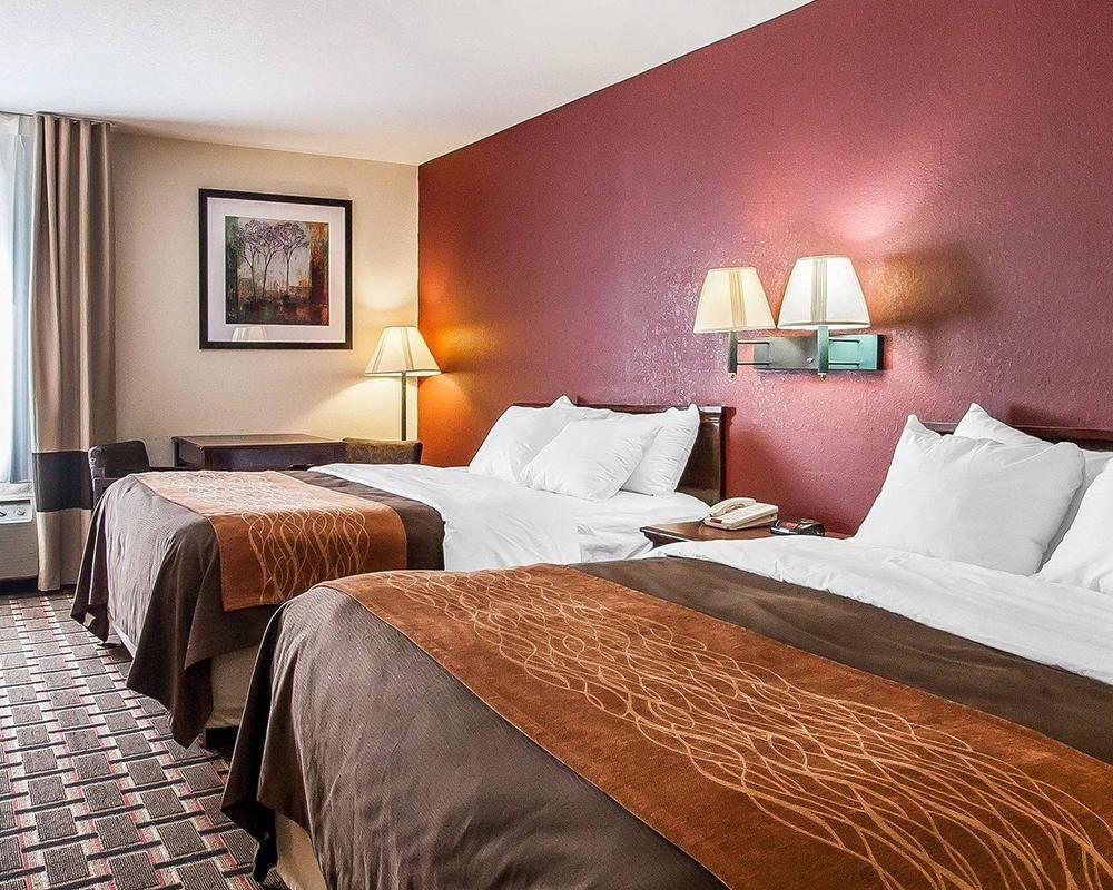Inn Quality Edmund Pettus Bridge Area 2*